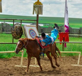 5 Days & 4 Nights Hulunbuir Grassland Travel Guide