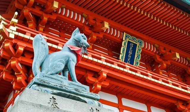 千本鳥居嘅朱色夢境｜神隱之森嘅詩意朝聖