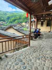 雲和梯田躲進宮崎駿嘅夏天避暑