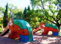 河西公園的夏日童話與敕勒居的溫柔歸處