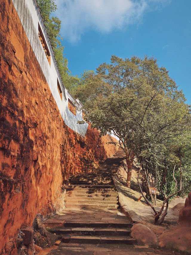 黃岡寶藏公園！不是蘇軾粉絲也淪陷了！東坡赤壁超全攻略
