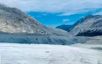哥倫比亞冰川Columbia Icefield