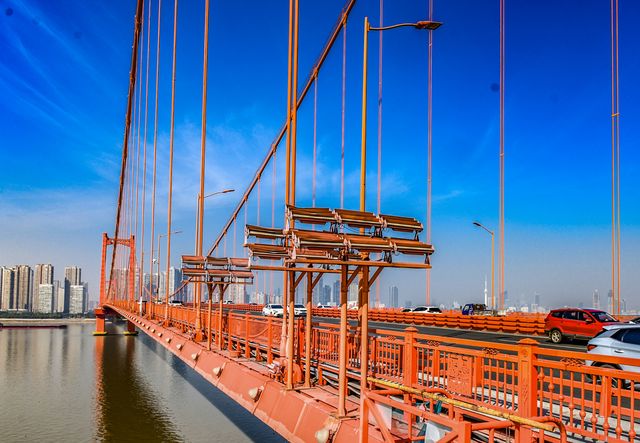 火遍全網的武漢鸚鵡洲長江大橋,打卡攻略來啦! 火遍全網的武漢鸚鵡洲長江大橋,打卡攻略來啦!