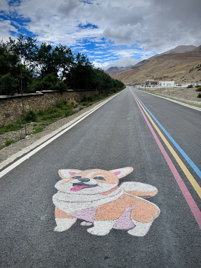 拿日雍措，水天一色的神秘聖湖