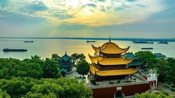 【岳陽必去!一場「洞庭湖+岳陽樓」的詩意盛宴,你準備好了 【岳陽必去!一場「洞庭湖+岳陽樓」的詩意盛宴,你準備好了