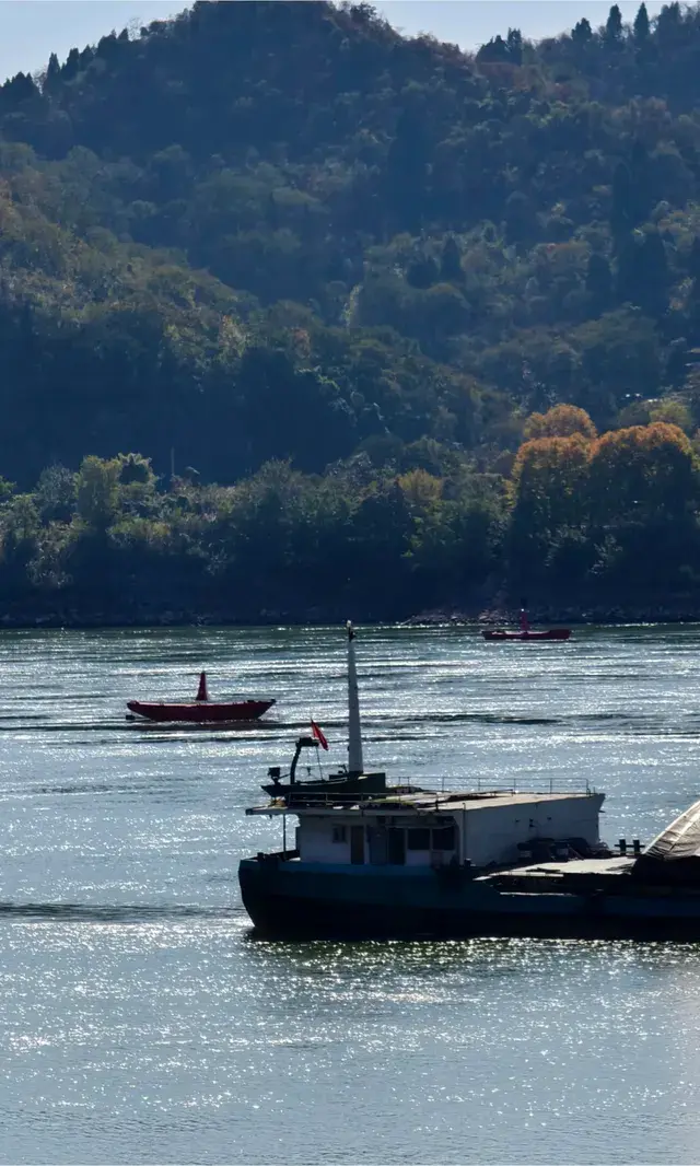 西安至宜昌四日鬆弛遊攻略(公共交通版) 西安至宜昌四日鬆弛遊攻略(公共交通版)