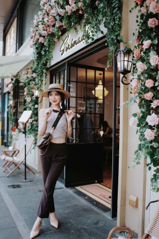 French romance hidden on a street corner, a brunch spot straight out of a movie.