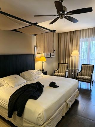Don't just visit the sights when you come to Spain! Here, just relaxing is winning