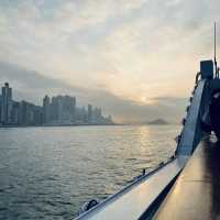 Oriental Cruise in Hongkong. (if you never been to a cruise ship, this is the best to try!! 🛥️