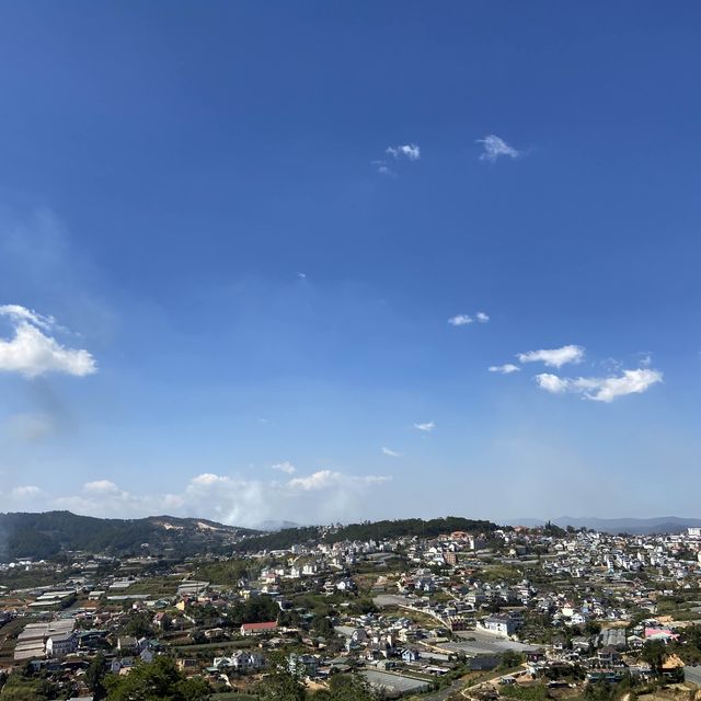 Cable car at Robin Hill, Dalat 