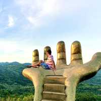 Giant Hand, Amazing Cebu flower garden 