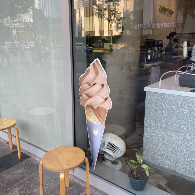 마닐라 BGC 보니파시오 커피 맛집 + 아이스크림 🍦