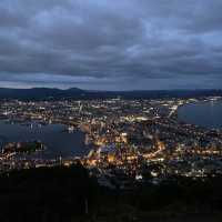 閃耀北海道夜空！函館山夜景震撼呈現