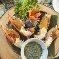 ไก่ทอดเดชา ยิ่งกว่าไก่ทอดหาดใหญ่ ยกให้ร้านนี้
