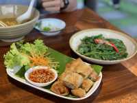 香濃泰北咖哩麵｜清邁必食😋