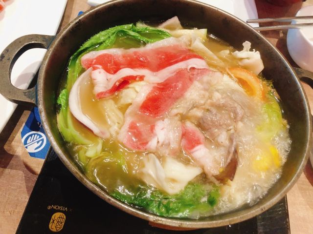台北｜🍲🍦超人氣小火鍋📍 這一小鍋台北南港店