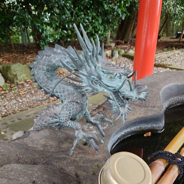 愛知旅行！名古屋「豊藤稲荷神社」「御神木 藤龍」