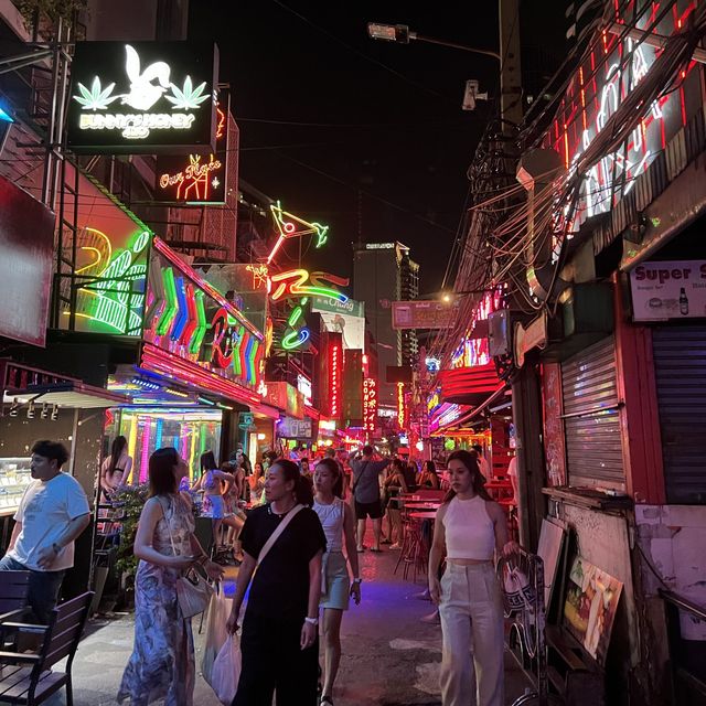 방콕 야시장 팟퐁야시장, Patpong Night Market