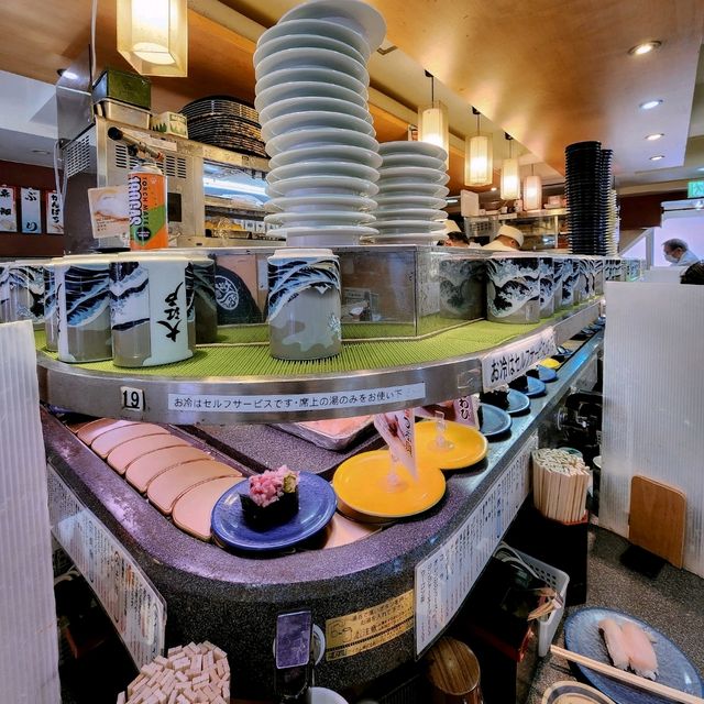ซูชิสายพานร้าน Local ของดีย่าน Ueno | Tokyo
