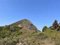 挑戰成功！由馬鞍山村出發行上昂平草原