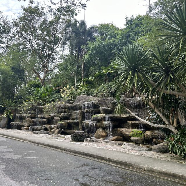 原來國家博物館與湖濱公園的出入口只有3分鐘步距