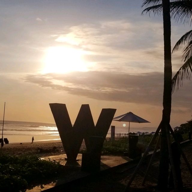 Party & Relax @ W Bali