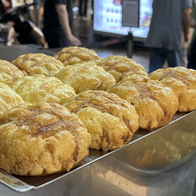 台湾:台北 饒河街觀光夜市 ˗ˏˋ 台湾メロンパン!?   ˎˊ˗