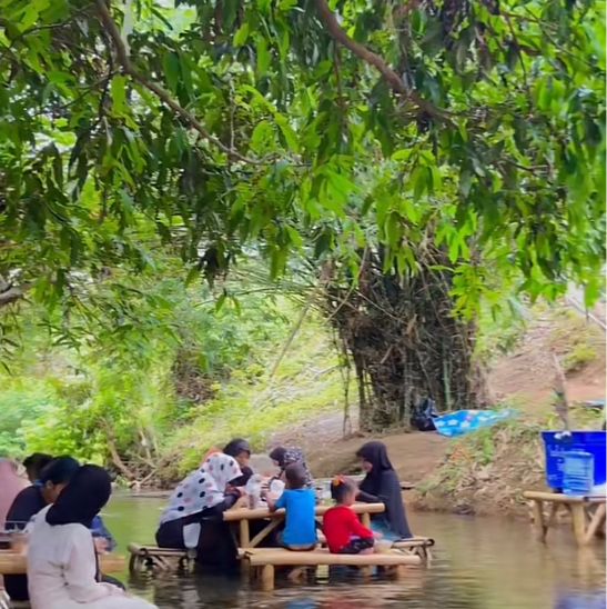 บันนังสตาทัก! | ร้าน บ้านสวนก๋วยเตี๋ยวในบันนังสตา