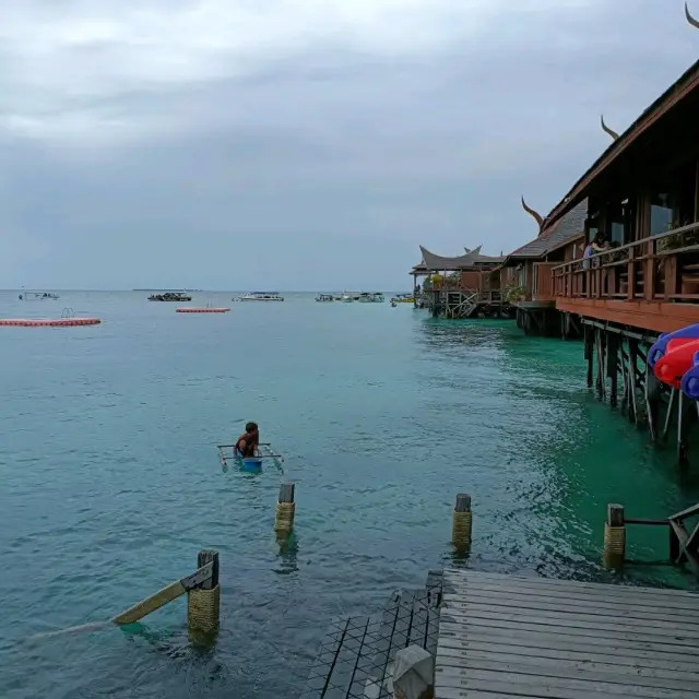 Mabul Water Bungalow Resort