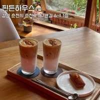 춘천 드로잉 카페 ‘핀든 하우스’
