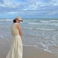 หาดแม่รำพึง ไม่ลำพัง