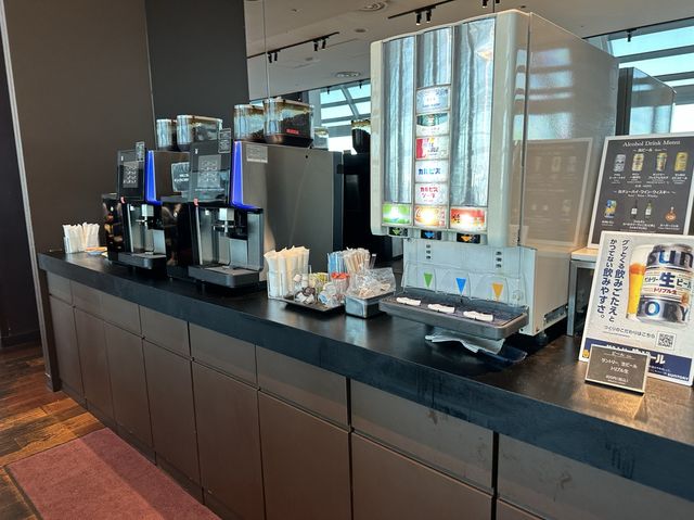 東京・羽田空港→福岡空港へ。夜間ANA便利用搭乗記。