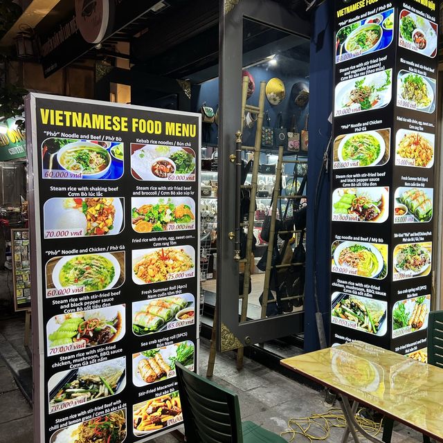 V-Cuisine อาหารเวียดนามแท้ๆ ย่านเมืองเก่า