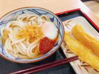 台北｜人氣麵食店🍜🥚🌶️➕🐠🦑丸亀製麵 Citylink松山店 烏龍麵餐廳