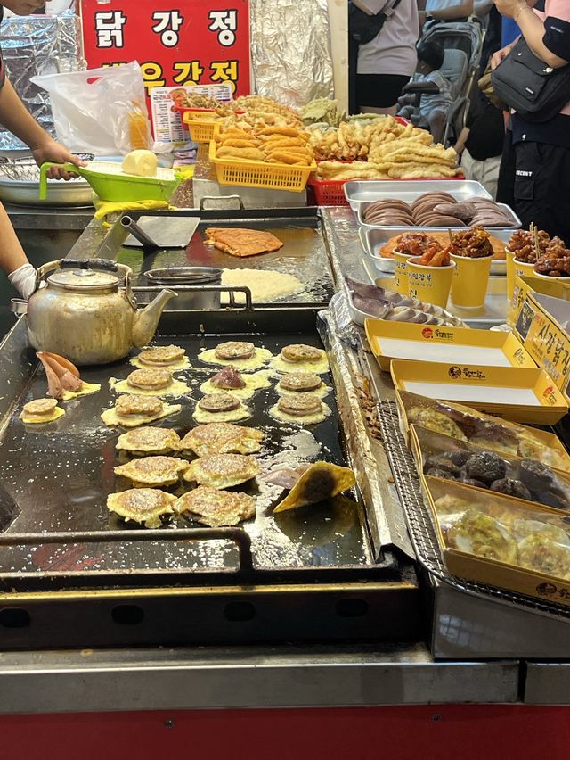 속초 | 속초관광수산시장에서 먹으면 좋을 ‘오징어순대’ 🦑