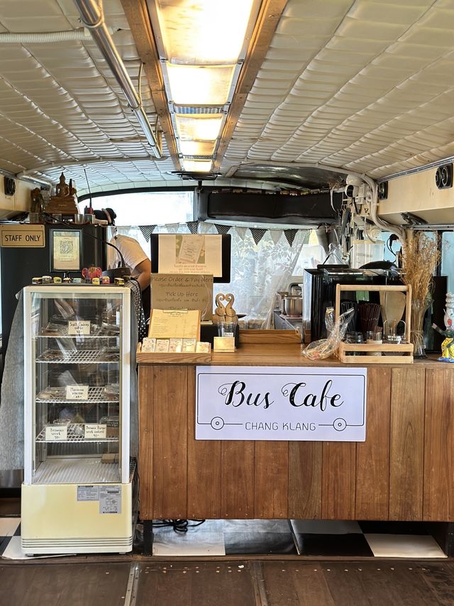 Bus Cafe'Chang Klang