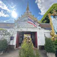 วัดธาตุน้อย พ่อท่านคล้ายวาจาสิทธิ์
