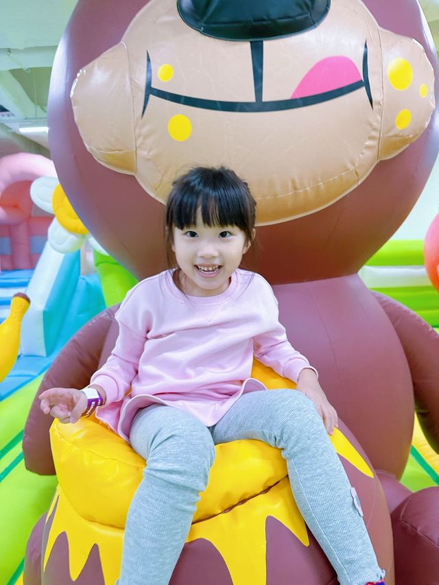 Bouncetopia全球最大8000呎門市空降啟德 AIRSIDE！