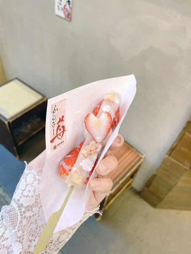 東京🇯🇵必做之事穿蕾絲和服到「淺草寺」逛街！超有氣氛