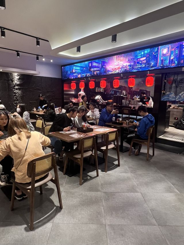 🍜屋企附近開咗間拉麵店🍜