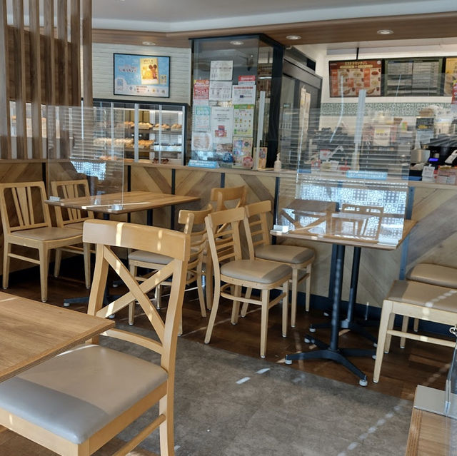 ร้าน Mister Donut ญี่ปุ่น ที่ไม่ได้ขายแค่โดนัท