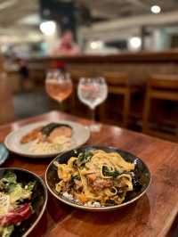 SOHO區週末來個慢活LUNCH🍸🍽💫