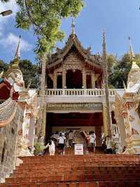 Northern Thailand’s Most Sacred Temple: Wat Phra That Doi Suthep ✨