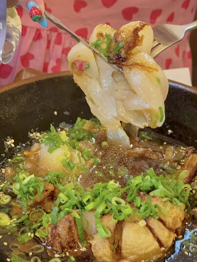 【淡路島】名物玉ねぎつけ麺が食べられる昔ながらの手打ちうどん店
