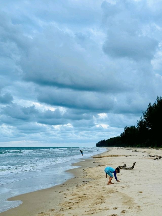 Berakas Beach