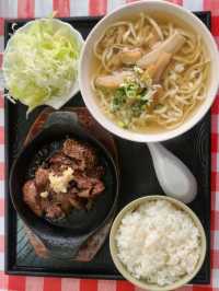 【那覇】人気食堂でステーキランチ