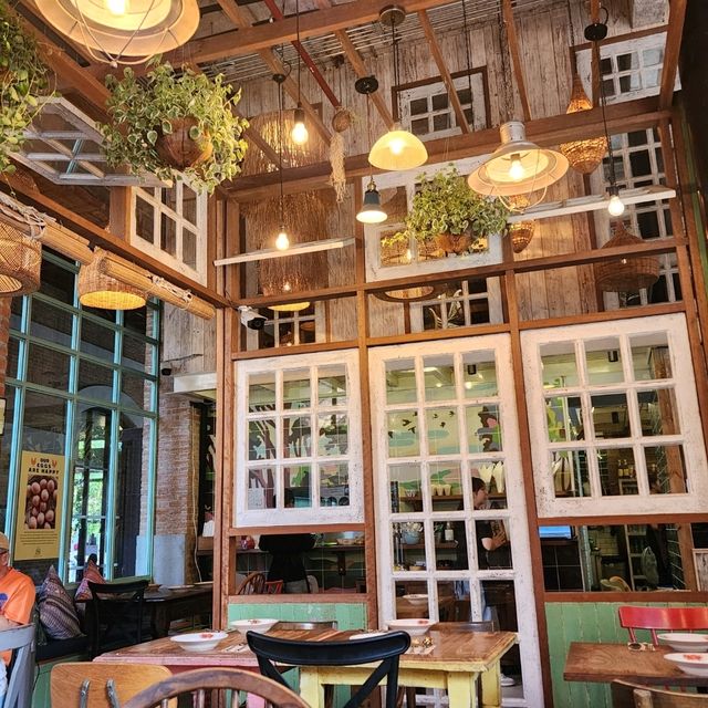 泰國清邁GINGER FARM kitchen 
