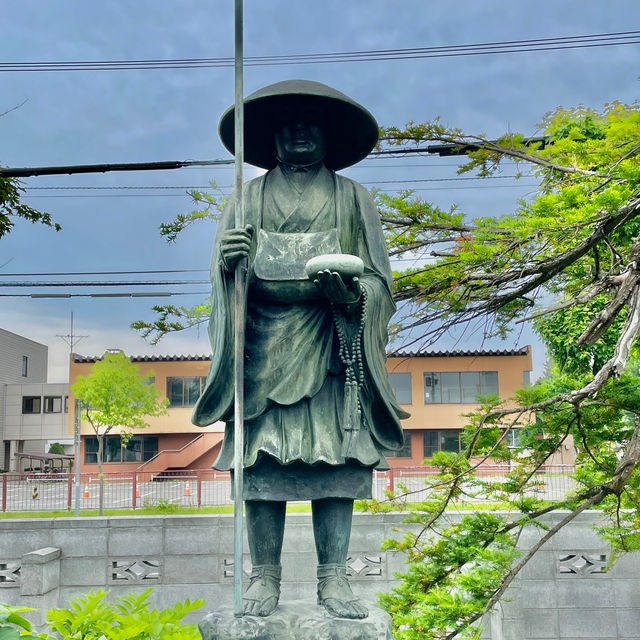 Tranquil Escape in Naritasanshinkyu-ji
