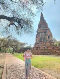 เเต่งชุดไทยไปวัดไชย🙏🙏