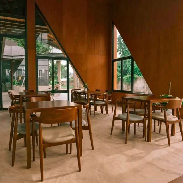 🍵DIFF COFFEE ROASTERS โปร่งโล่งสบายตา